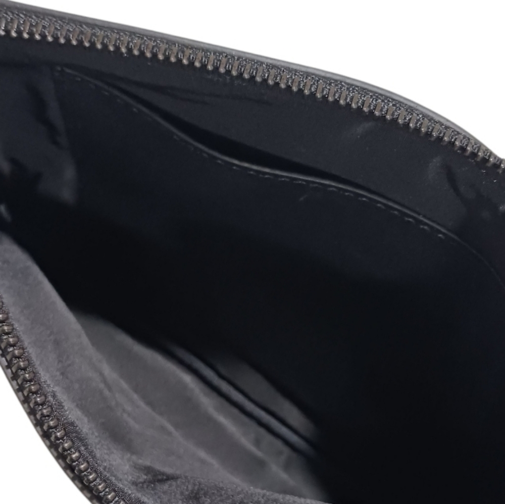St. John Knits Wool Blend Leather Trim Clutch Flat Bag - Picture 6 of 8